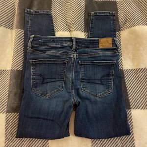 American Eagle High-Rise Jegging Jean, size 2 short